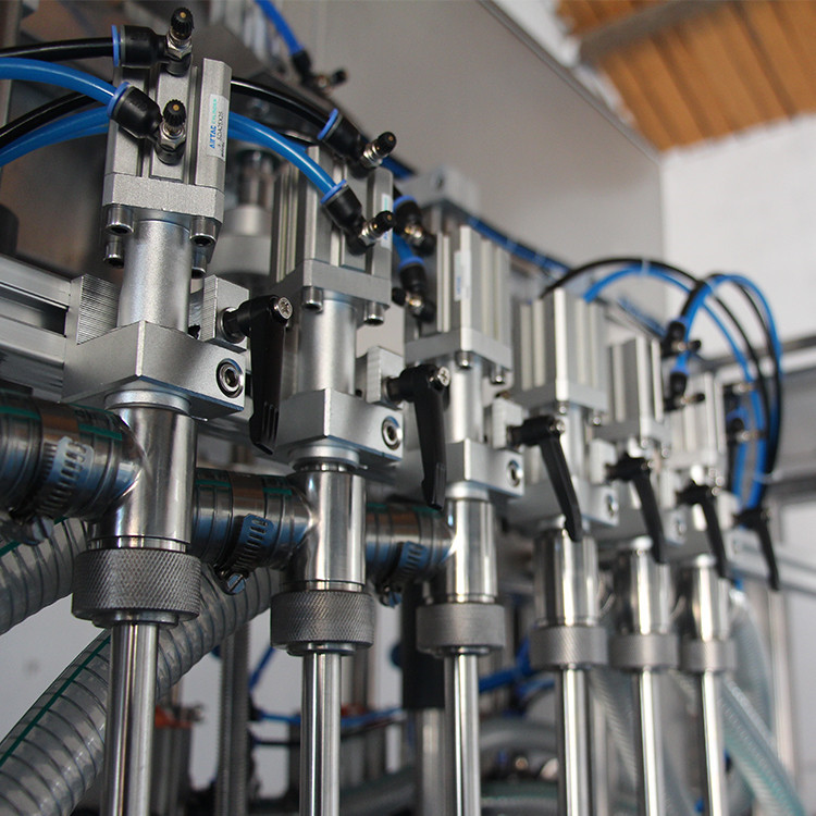 машина за пълнене на бутилка със зехтин